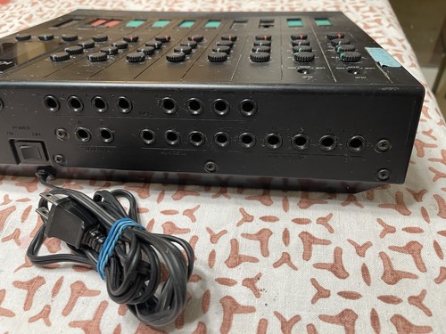 Yamaha KM802, 8 channels, Rare Vintage Mixer Missing 2 Knobs *FAST SHIPPING* - Picture 10 of 13