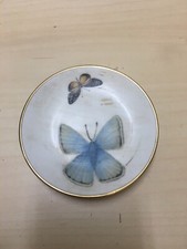 Piattino in ceramica smaltata disegnato a mano