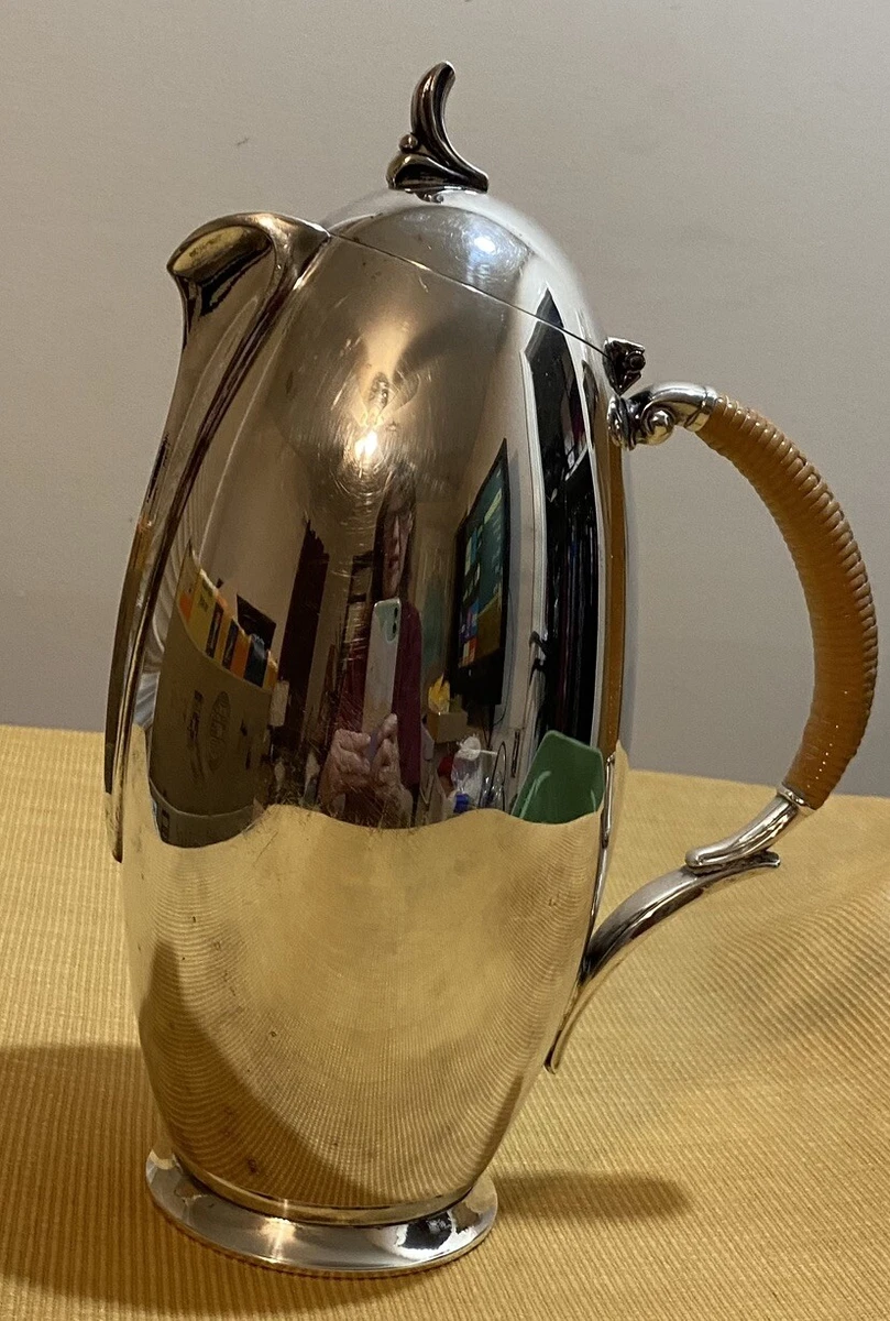1847 Rogers Bros Antique US Silver-Plated Pitchers & Jugs for sale