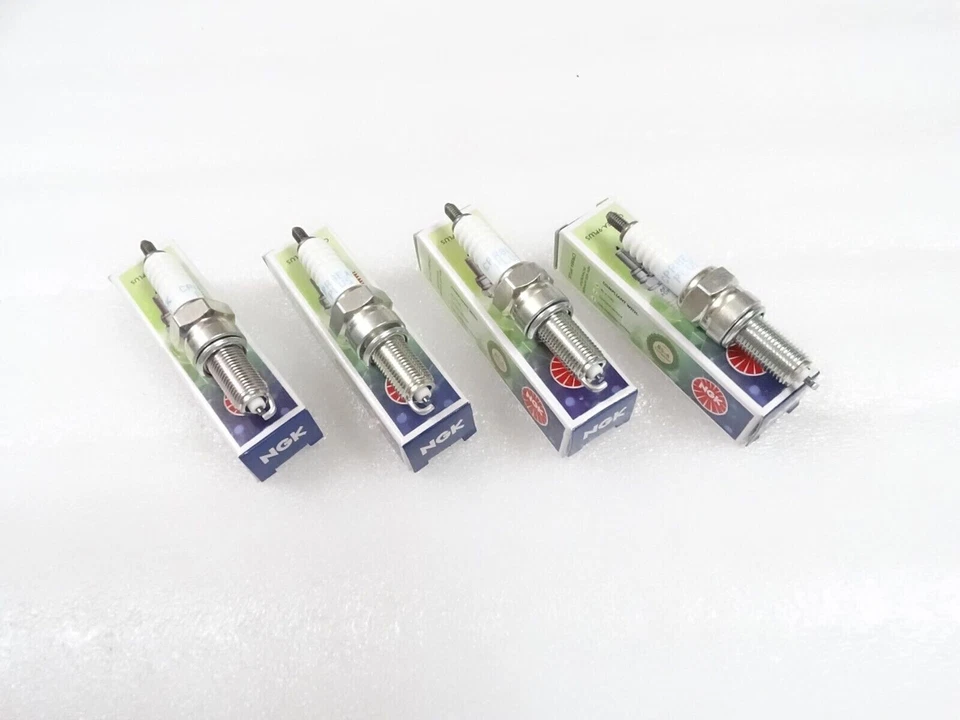 4x NGK Spark Plug CPR8EA-9PLUS For Honda #25C18 - Image 4 of 4