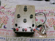 #744 Vintage Capacitor Tester Checker Analyzer Heathkit IT-28