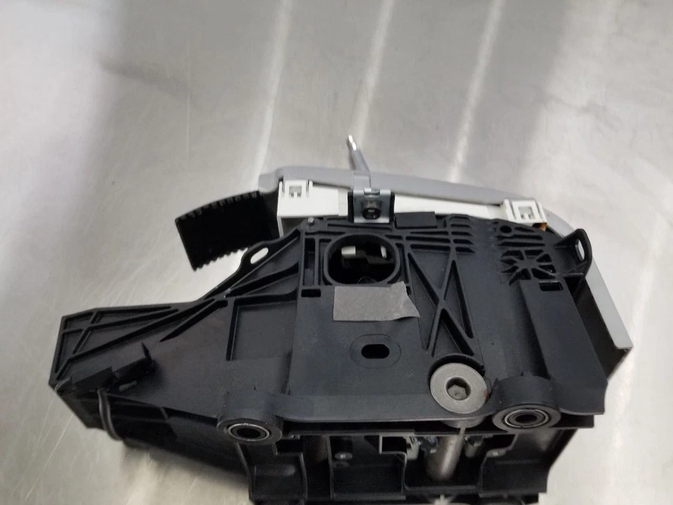 07 2007 TOYOTA 4 RUNNER LIMITED 4.7L AUTOMATIC TRANSMISSION SHIFTER - Image 4 of 4