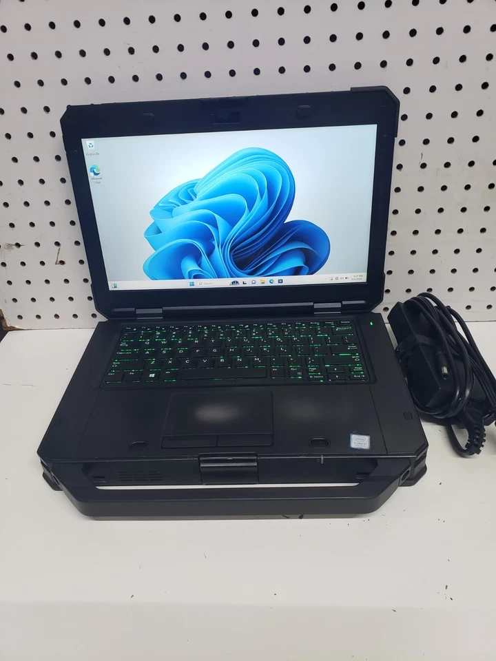 Dell Latitude 5424 Rugged 14" Core i7-8650U 1.9GHz 16GB 1TB SSD Win 11 Pro - Image 3 of 4