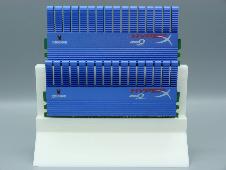 2x 2GB Kingston HyperX KHX8500D2T1K2/4G 4GB DDR2 1066MHz PC2-8500 RAM - Immagine 2 di 2