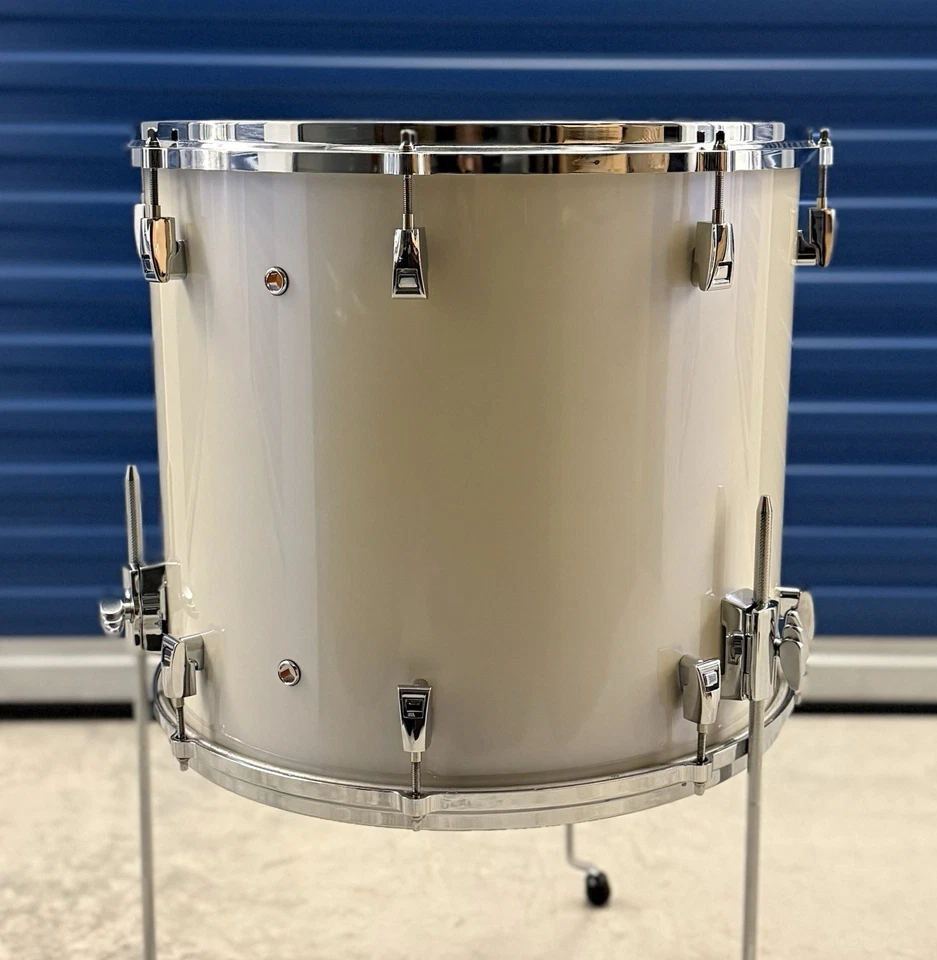 Yamaha Absolute Гибридный Клен 18x16 Напольный Том - Полярная Белая Отделка - Изображение 2 из 4