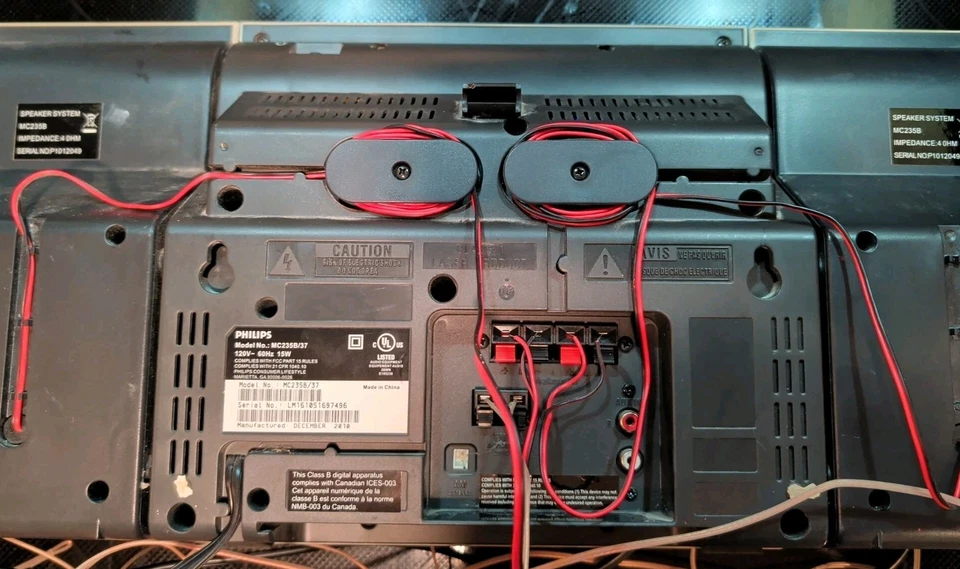 PHILIPS  Micro Home System Shelf CD Player AM FM Radio W/Speakers.  MC235B/37 - Image 4 of 4