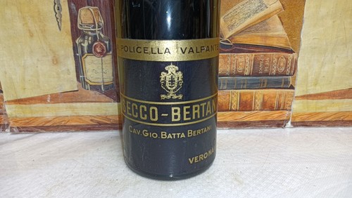 Vino 1961 Valpolicella Valpantena Secco Bertani 70cl nn% (86.2025) - Foto 2 di 9