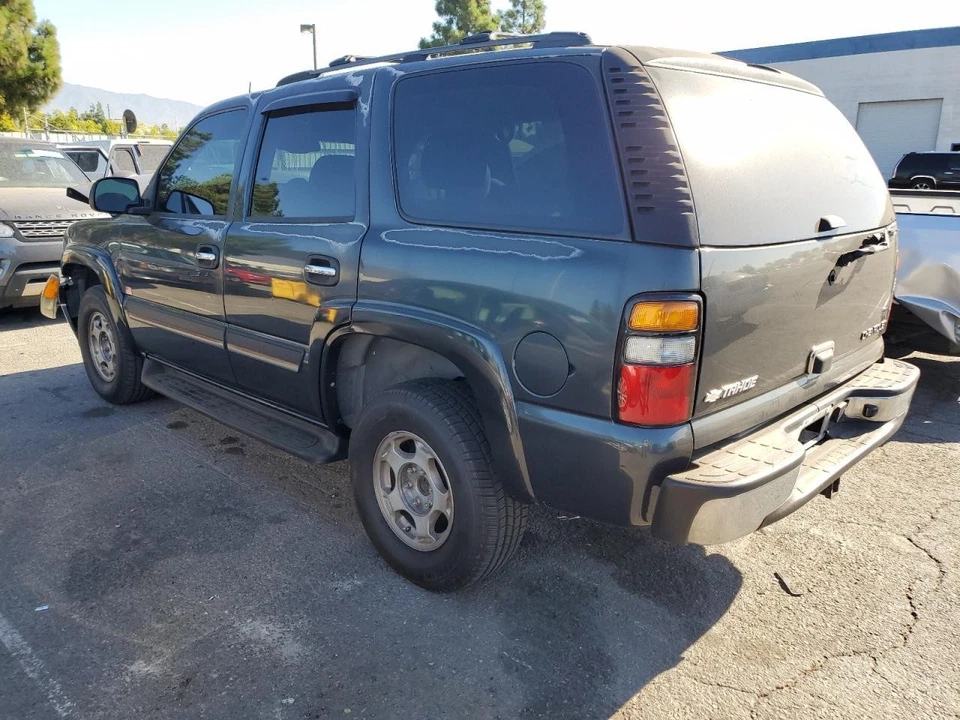 Vidrio trasero derecho usado para puerta trasera se adapta a: Chevrolet Tahoe 2005 con tinte de privacidad trasero R Foto 2 de 4