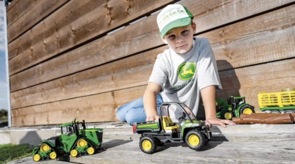 Camiseta John Deere Manga Corta Logo Tractor Gráfico Camiseta Gris Juvenil Pequeña (8) Foto 3 de 4
