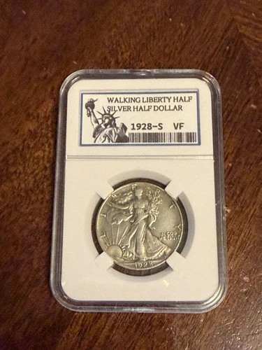 1928-S / WALKING LIBERTY SILVER HALF DOLLAR [DB-6588-003] KEEPSAKE SLAB / VF
