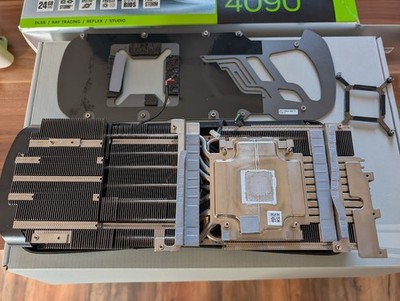 [Nur Kühler] Zotac GeForce RTX 4090 24GB Gaming Trinity OC Edition, OVP