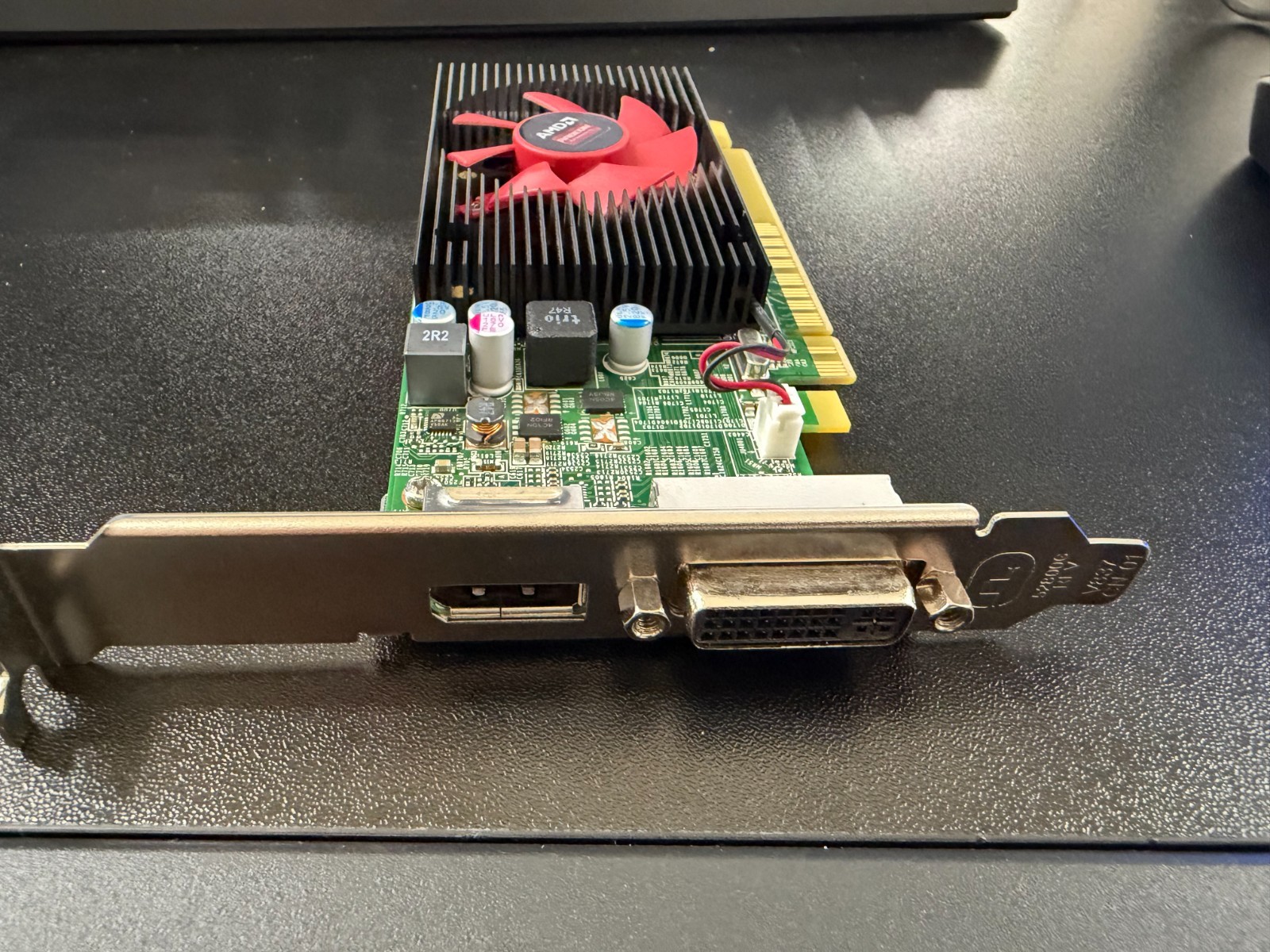 AMD Radeon C870 109-C87051-00 PCIe Graphics Card DVI DisplayPort | eBay