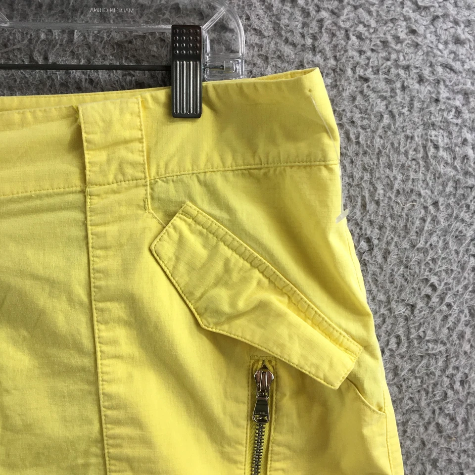Lauren Ralph Lauren Active Cargo Short Womens 12 Yellow Cotton Blend High Rise - Image 4 of 4
