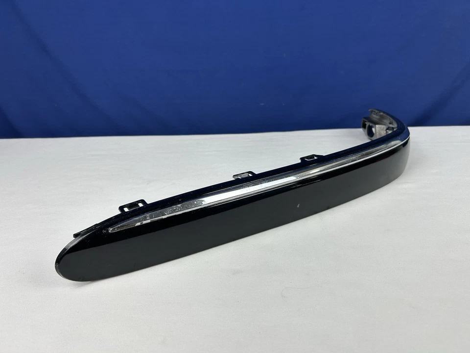 2000-2002 Mercedes-Benz S500 Front Right Side Bumper Trim Molding Black OEM - Image 3 of 4
