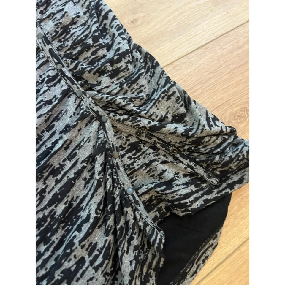 Vestido ajustado estampado Twenty8Twelve manga larga gris negro mediano Foto 4 de 4