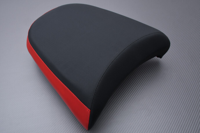 Selle passager BMW R1200GS rouge noire pour stopper le glissement et le mal de dos en duo