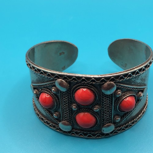 Boho Western Chic Red Cabochon Resin Open Cuff Bangle Adjustable Silver Tone - Picture 2 of 7
