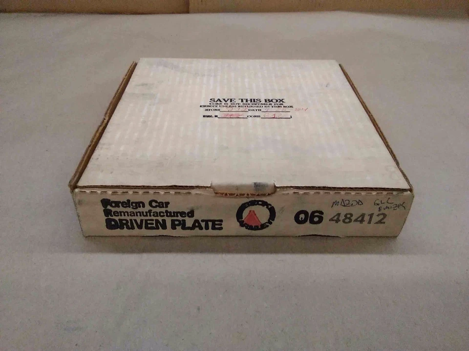 NOS Dodge Colt 88 Plymouth Champ 79-81 Clutch Friction Disc Beck/Arnley 064-8412 - Image 2 of 4