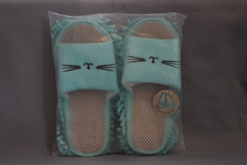 Meowy Mop Slippers from Cat Lady Box Aqua NEW NWT - Picture 19 of 19