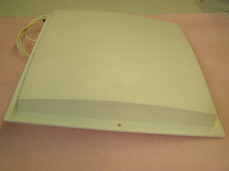 CUSHCRAFT SQ8243P 824-896 3.6 bBI Squint Omni Directional Antenna - Image 4 of 4