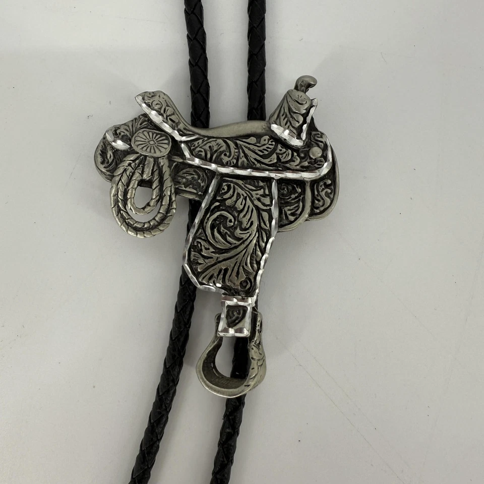 Corbata Lebow Western Saddle Bolo tono plateado para hombre negra puntas de cordón trenzado vaquero Foto 4 de 4