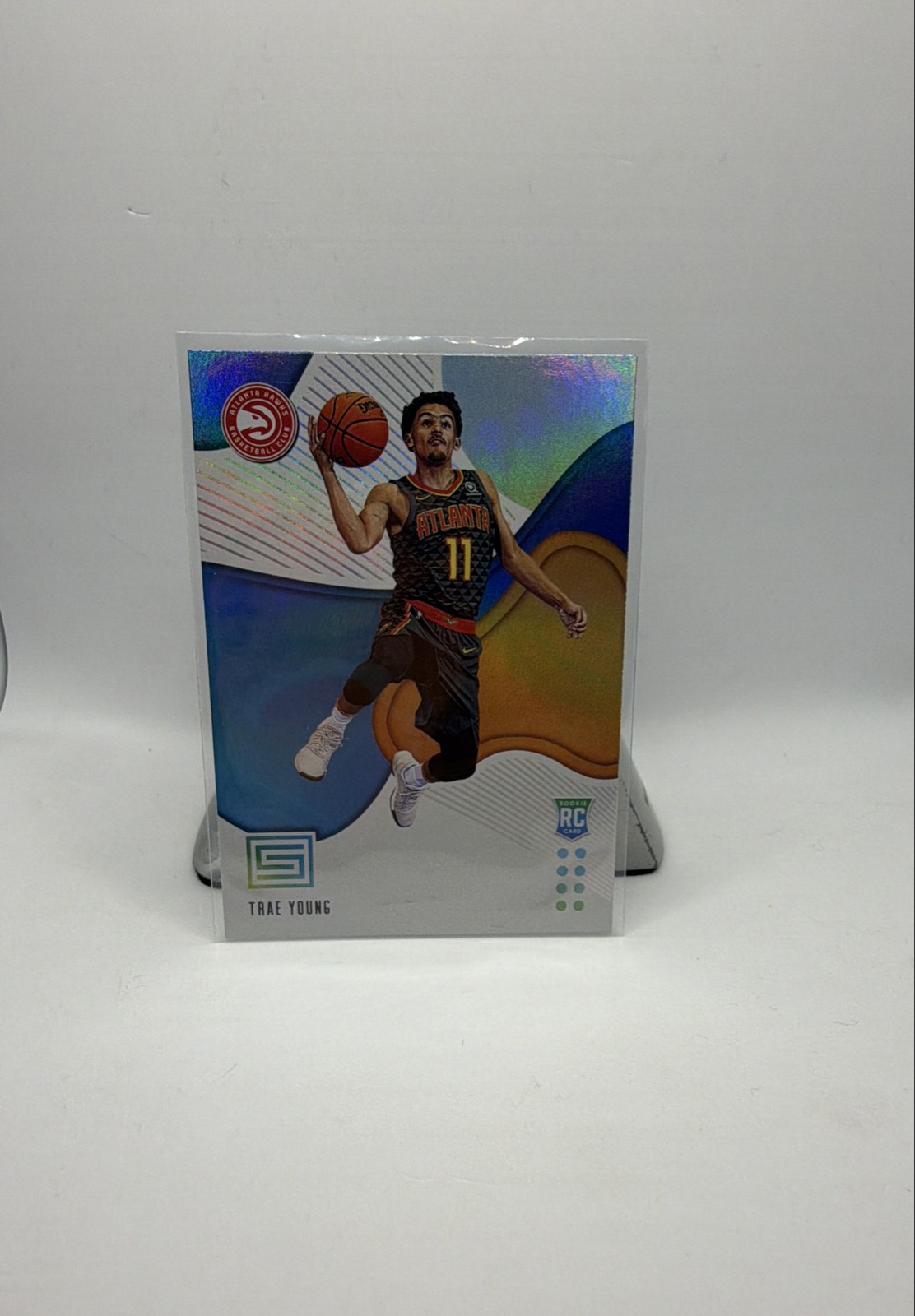 2018-19 Panini Status - Rookies 2 Trae Young #192 (RC)
