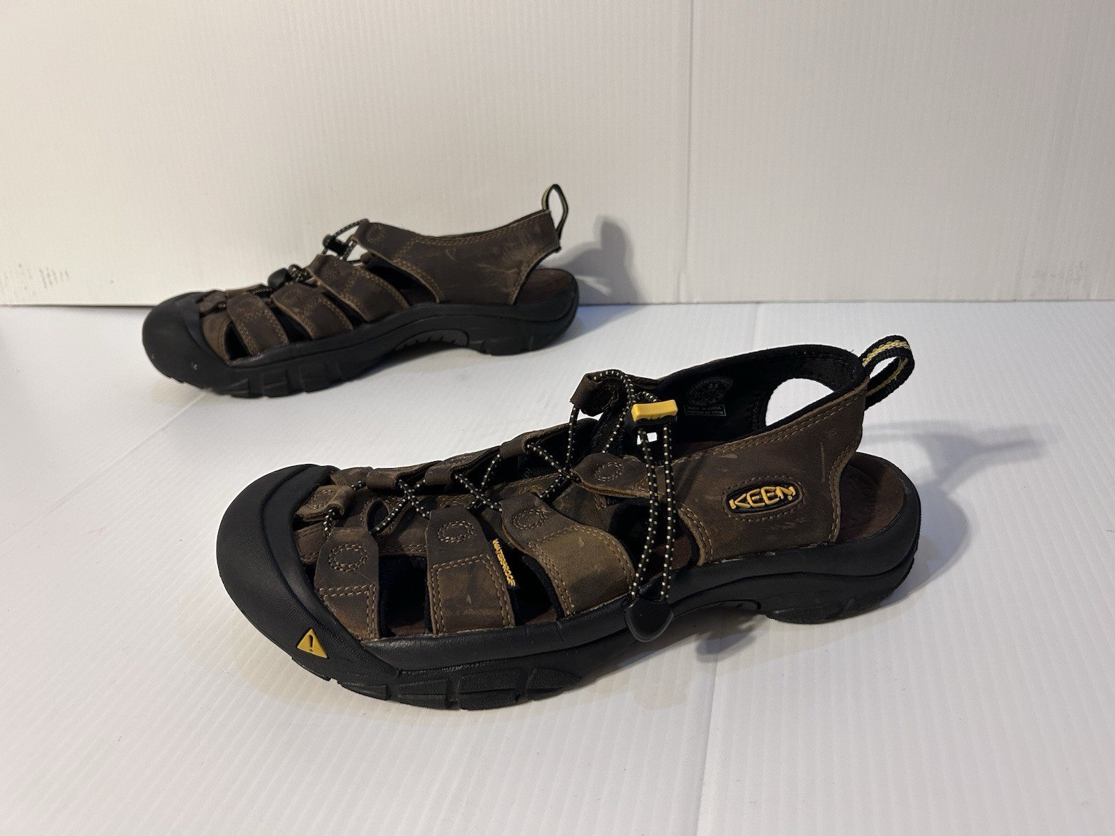 KEEN #110220 BISN Newport scarpa sandalo sportivo da trekking uomo taglia 9 5