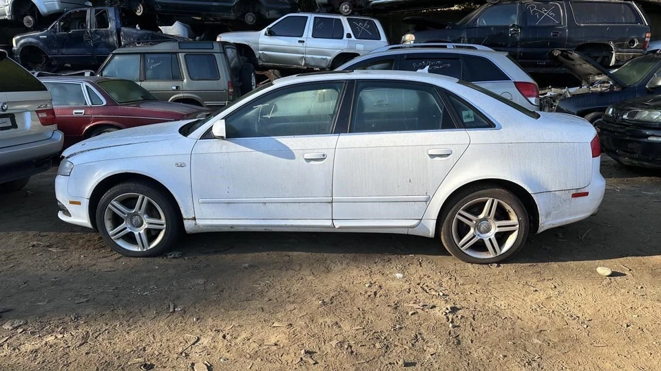 Солнцезащитный козырек для водителя седана без подсветки подходит для 02–08 AUDI A4 1396024 - Изображение 4 из 4