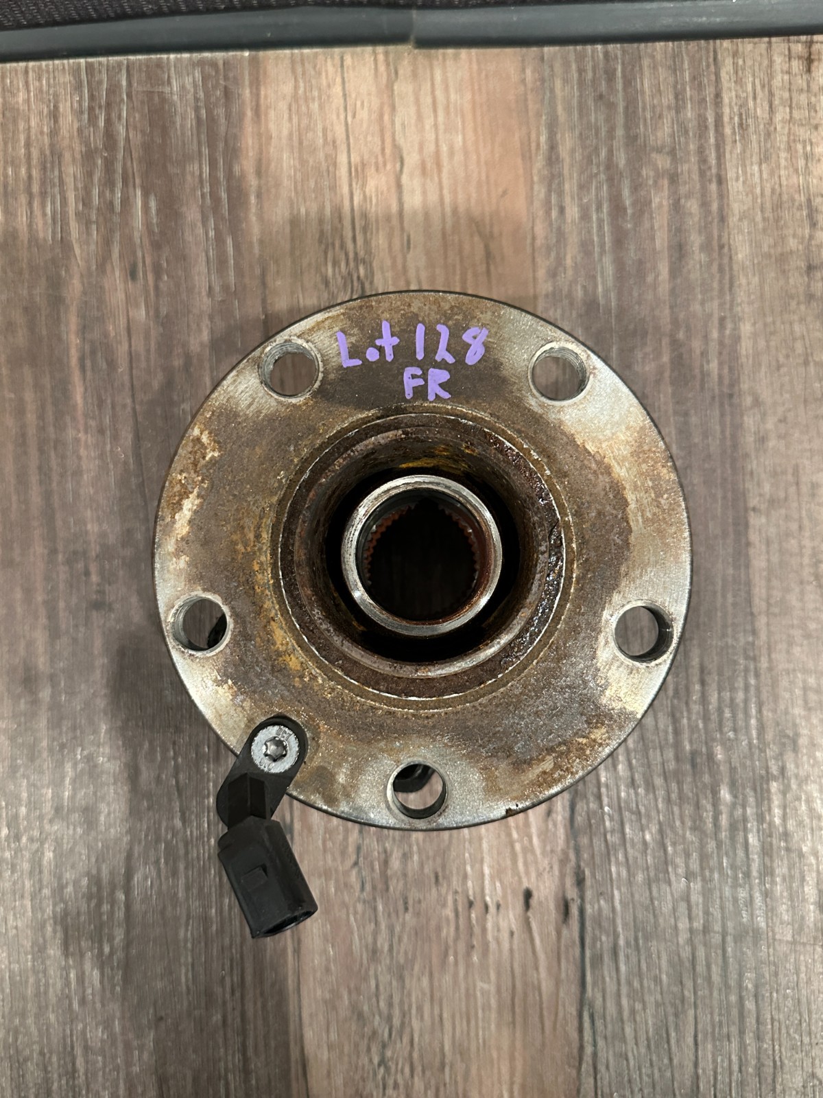Audi R8 2017 FRONT+RIGHT Hub bearing assembly