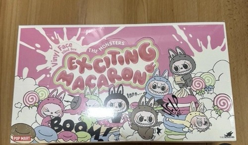 GRATIS GESCHENK inkl: LABUBU The Monsters Exciting Macaron Vinyl Fac + POPMART Schal