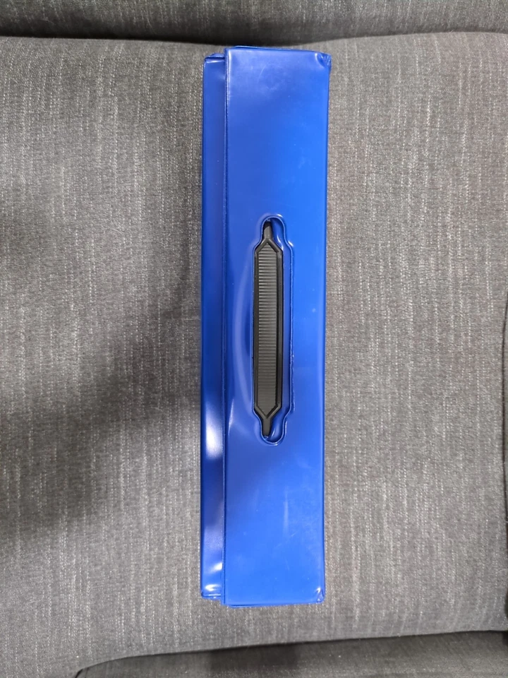 Vintage 24 Hot Wheels & 24 Matchbox Lot Of Mint Cars W/ 48 Hot Wheels Carry Case - Image 4 of 4