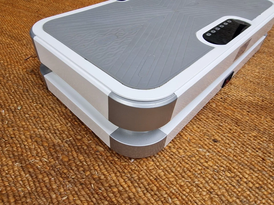 SKANDIKA Home Vibration Plate 900 PLUS 3D-Vibrationstrainer 1873 Fitness - NeuW - Bild 3 von 4