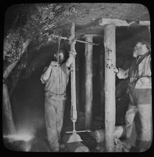 COAL MINERS MINING NO20/2 C1888 Magic Lantern Slide PHOTO CANNOCK CHASE COLLIERY