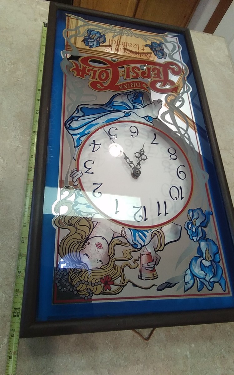 PEPSI Wall Clock Vintage 1970s Antique Not sold Store display Cola