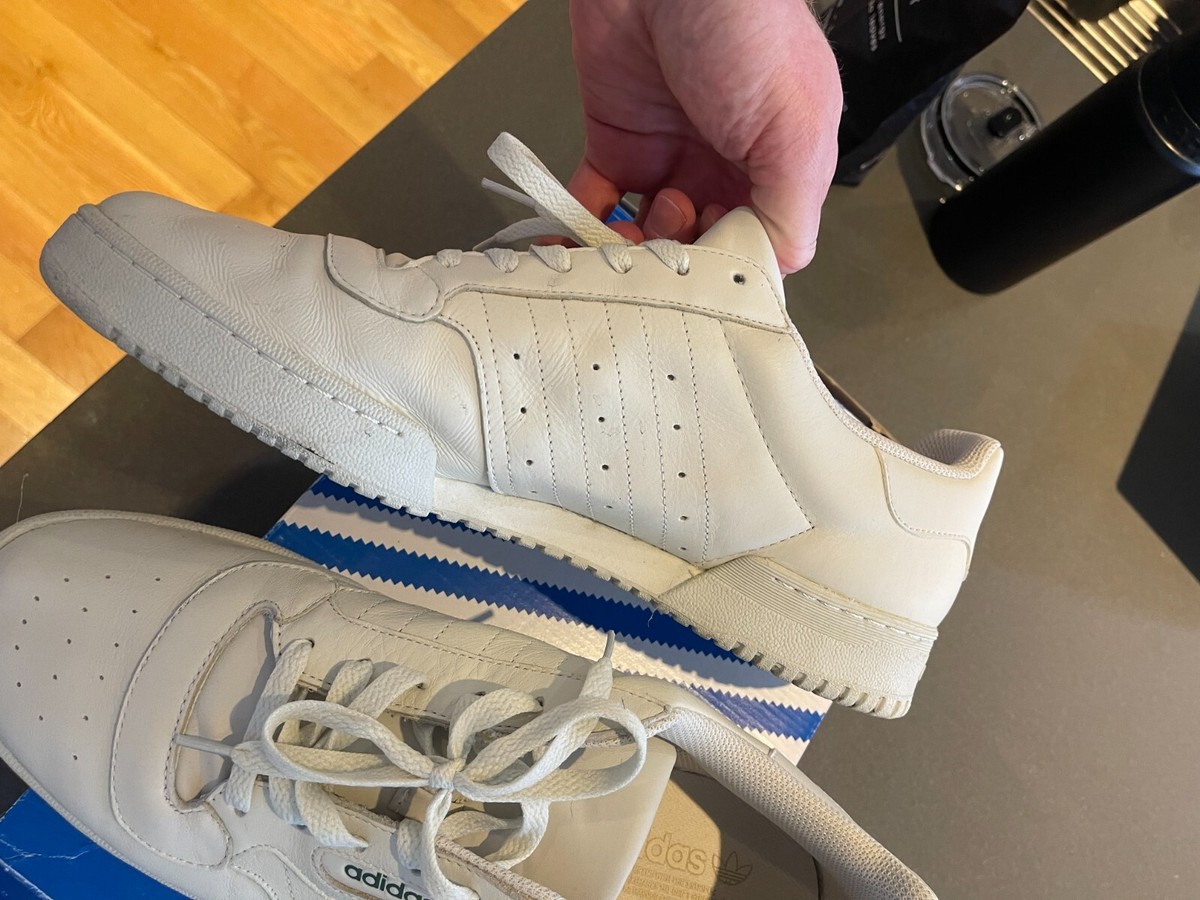 adidas gazelle silver green womens adidas Yeezy Powerphase Calabasas Core White main image 0