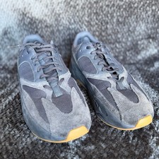Adidas Yeezy Boost 700 Utility Black Sneakers