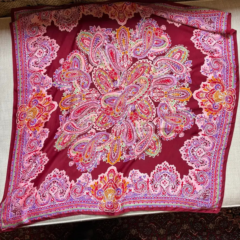 Versace 100% Silk Geometric Pattern Square Scarf … - image 10