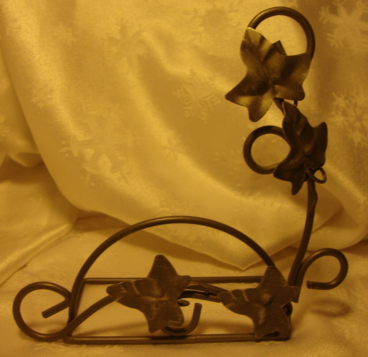 Picture 1 of 4