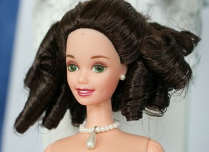barbie brown hair green eyes