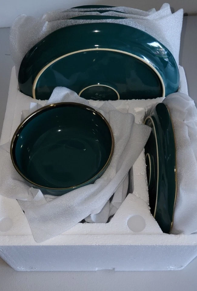 LOVECASA Stoneware Dinnerware Sets for 4, 16 PCS Dish Set Handmade Plates and... - Image 4 of 4