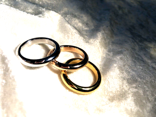 BELLA ORO SET 3 POLISHED FEDINE RINGS, 14K GOLD OVER RESIN, SIZE 6.5 (M4362G-24 - Picture 7 of 8