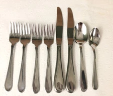 Oneida FLIGHT RELIANCE Stainless Flatware Forks Knives Spoons 8 Pieces