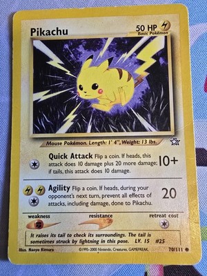 Pikachu 70/111 Neo Genesis Regular