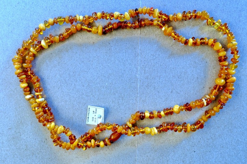 New Vintage Natural Amber Mixed Color Chip Beaded Necklace 40 inches