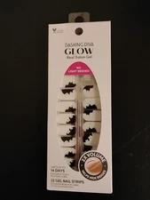 32 DAISY DARKNESS | DASHING DIVA GLOW GEL NAIL STRIPS - NIB