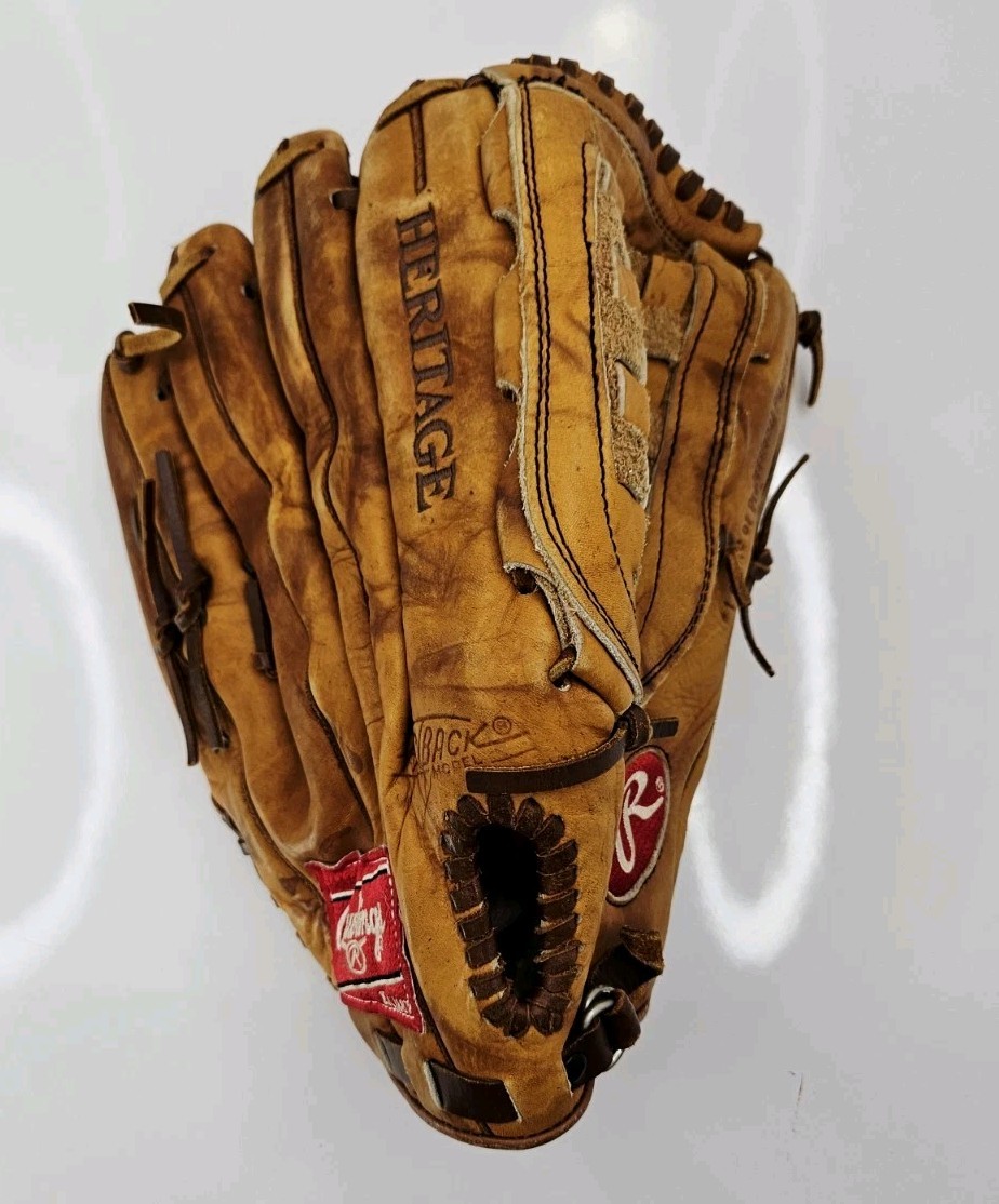 Rawlings Heritage Series XFG135S Baseball Glove 13.5