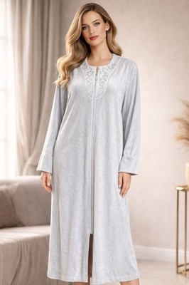 Miss Elaine Women's Long-Sleeve Velveteen Zip Front Robe Size M EUC