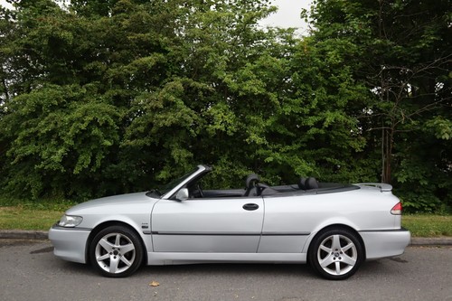 2001 Saab 9-3 2.0HOT SE 2dr Auto CONVERTIBLE PETROL Automatic - Picture 10 of 23