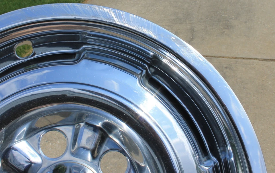 1964 1965 1966 1967 Mercury Comet Cyclone Marauder tapacubos delantera 14" cubierta de rueda Foto 4 de 4