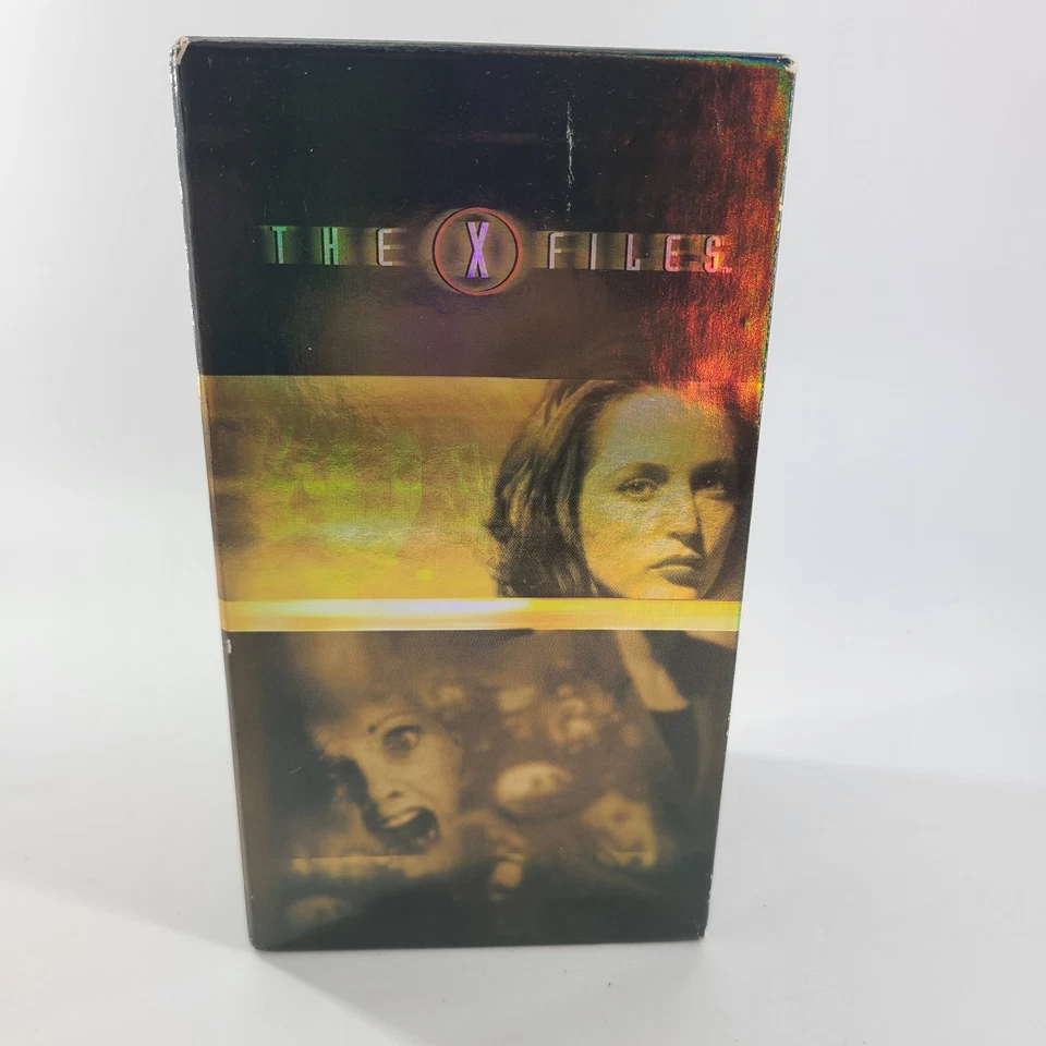 THE X-FILES 1999 Season 4 Boxed Set 3 VHS Tapes #19-21 - Image 4 of 4